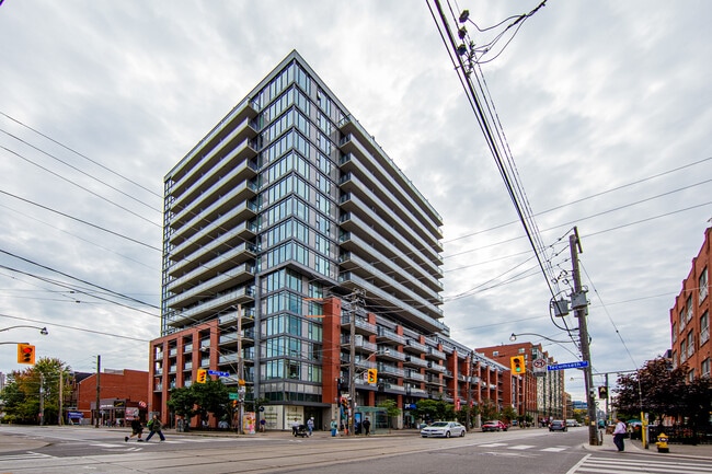 Building Photo - 775-775 King St W
