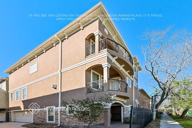 Photo - 912 W 25th St House