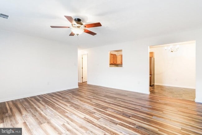 Photo - 145 Hailey Ln Unidad F-11