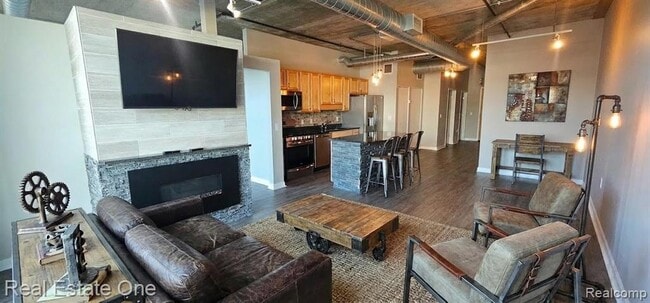 Photo - 100 W Fifth St Unit 406