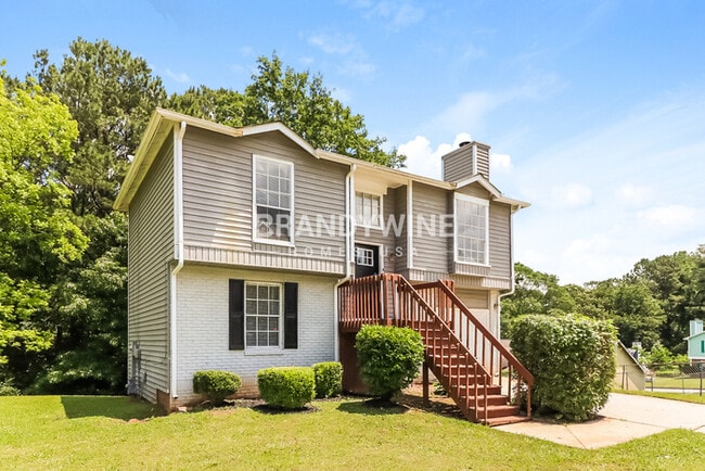 Photo - 2606 Foxhall Way