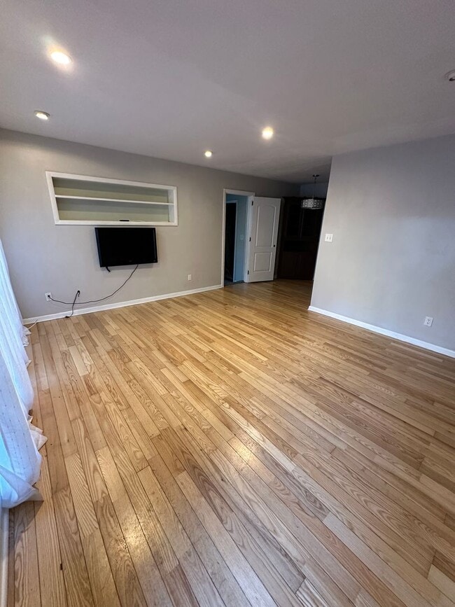 Photo - 4 bedroom, 2 bathroom house by TMH! Available now!