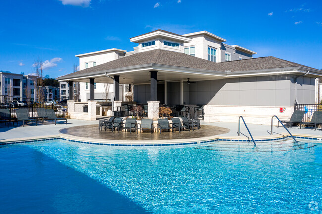 Pool Area - Crescent Ebenezer Apartments