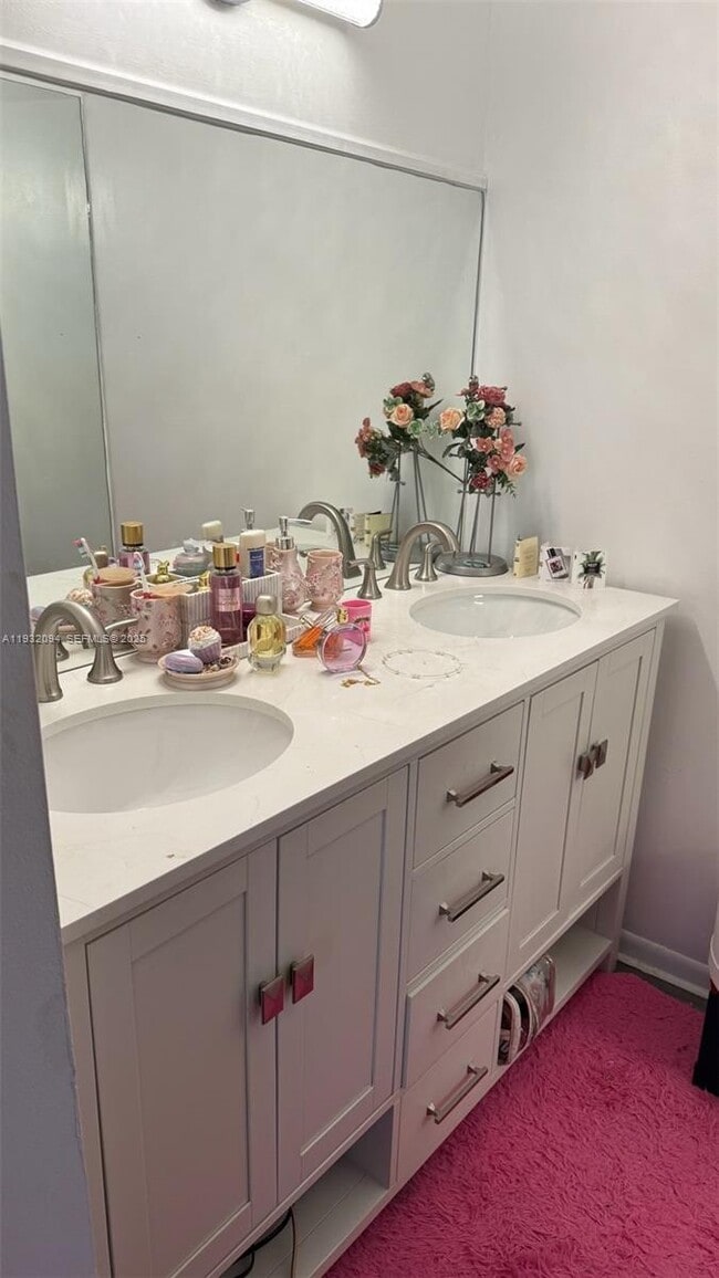 Photo - 1101 River Reach Dr Unit 511