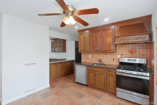 Photo - 48 Link Ln