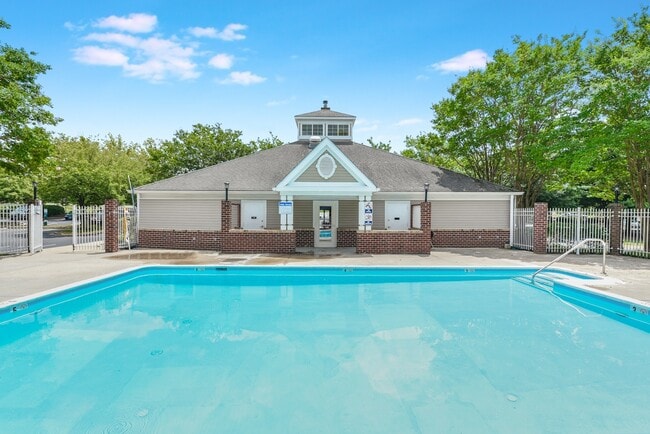 Building Photo - Acclaim at Lake Largo Rental