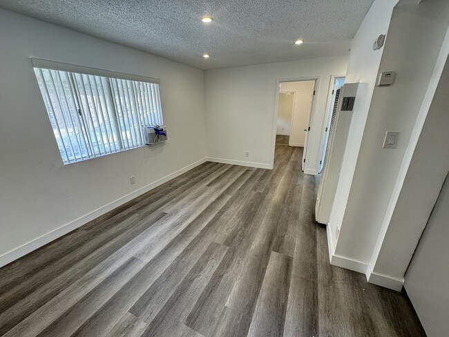 Photo - 2039 S Ridgeley Dr Unidad 2039 Rental