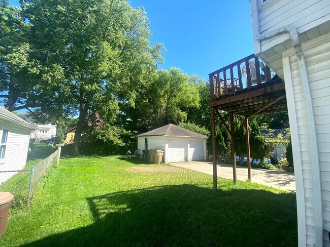 Photo - 2111 E. Dayton St. Unit 1