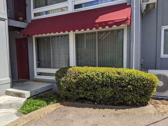 Photo - 201 Acklen Park Dr Unidad 30