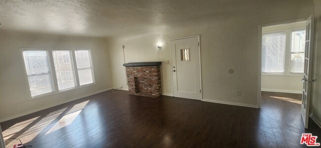 Photo - 1129 Queen Anne Pl