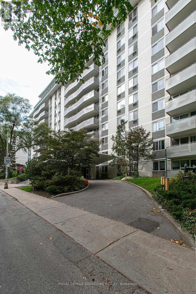 Photo - 10 Shallmar Blvd