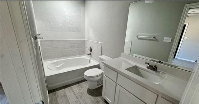 Photo - 2108 Saulsbury Dr