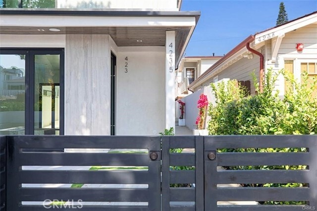 423 Orchid Ave Unit 1/2