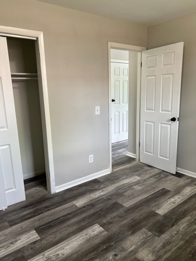 Photo - 1844 Hickorydale Dr Unit #1
