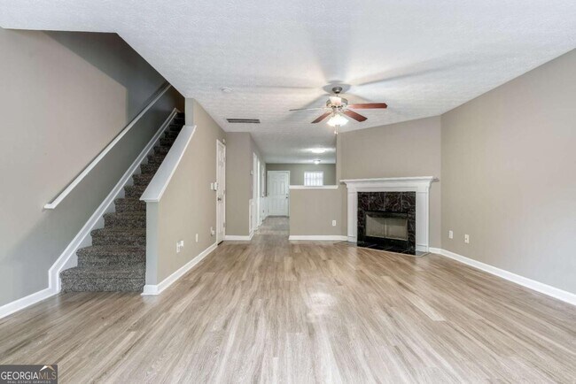 Photo - 2913 Vining Ridge Terrace