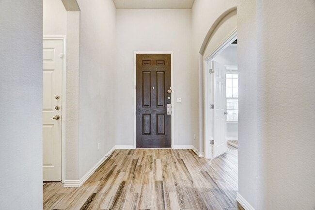 Photo - 213 Mindy Way