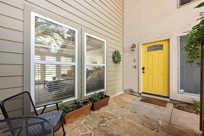 100 Lido Cir