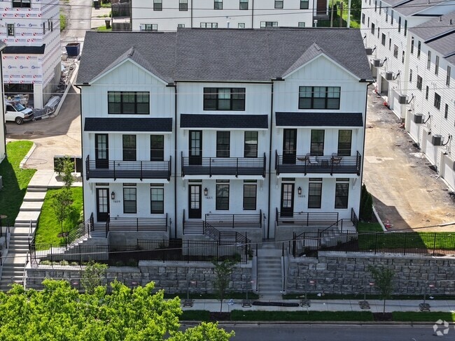 Building Photo - 10th and Park Rental