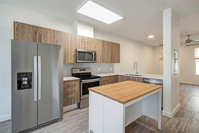 Photo - 7805 Cooper Ln Unit 602