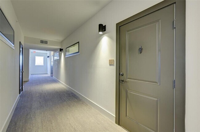 Photo - 100 Mockingbird Ln W Unit 403