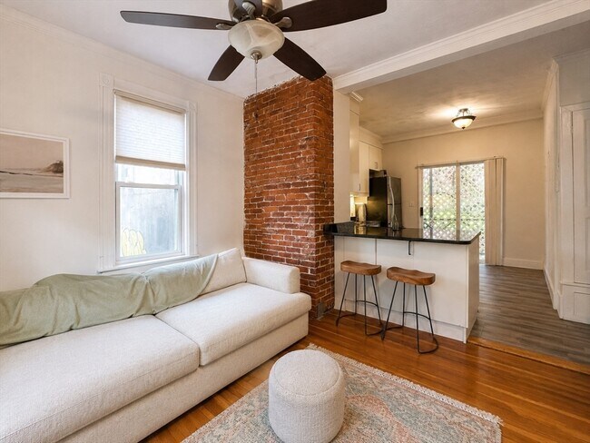 Photo - 64 White Pl Unit 1