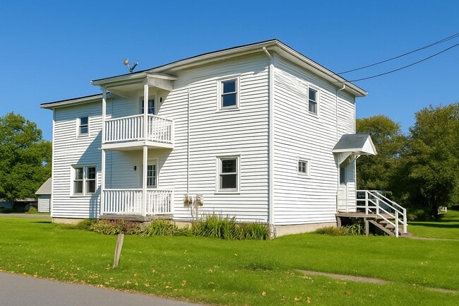 Building Photo - 316 Worth St Rental