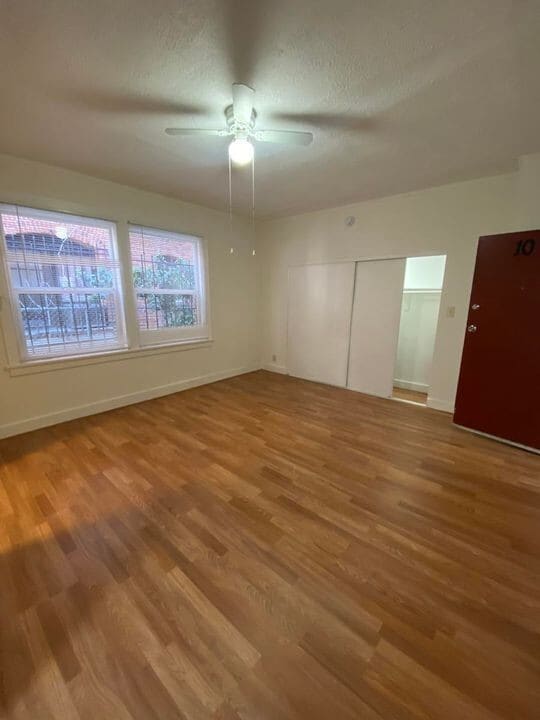 Photo - 3057 Leeward Avenue,