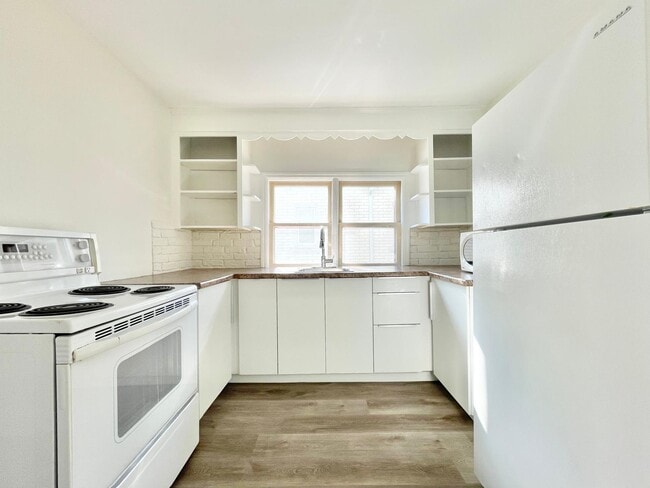 Photo - 23 Augusta Ave Unit 3