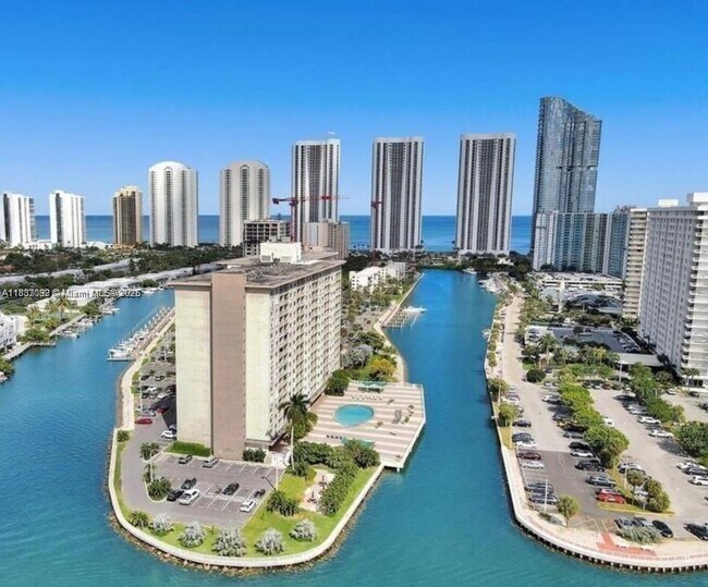 Photo - 400 Kings Point Dr Unidad 1227