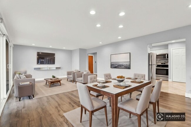 Photo - 2BD-2BTH HOME | NEWLY RENOVATED | BLOOMFIELD HILLS, MI