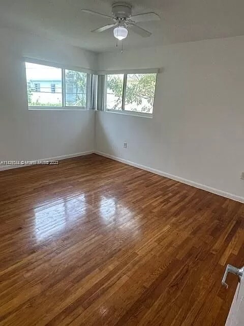 Photo - 8226 Crespi Blvd Unit 2