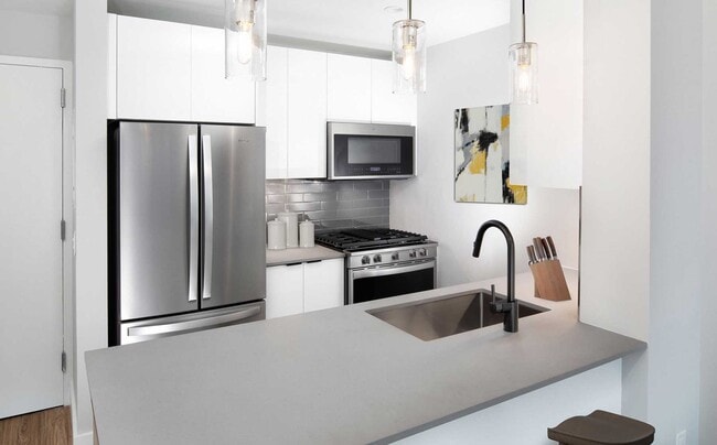 Building Photo - Avalon Riverview Rental