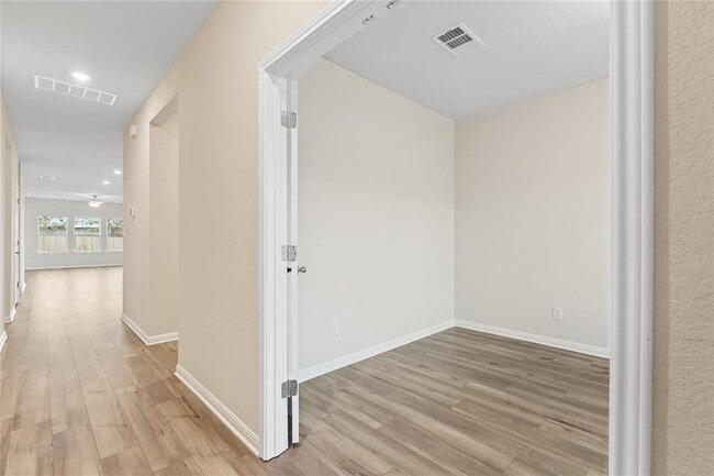 Photo - 100 Babblebrook Way