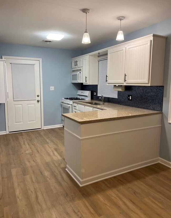 Photo - 1506 Catherine St