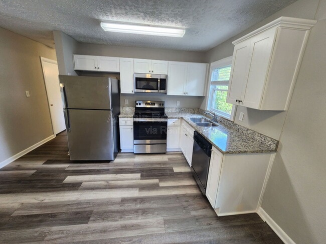 Photo - 2648 Santa Monica Dr NW