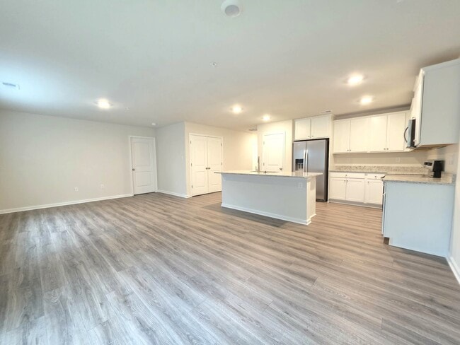 Photo - 1105 Albritton Ln