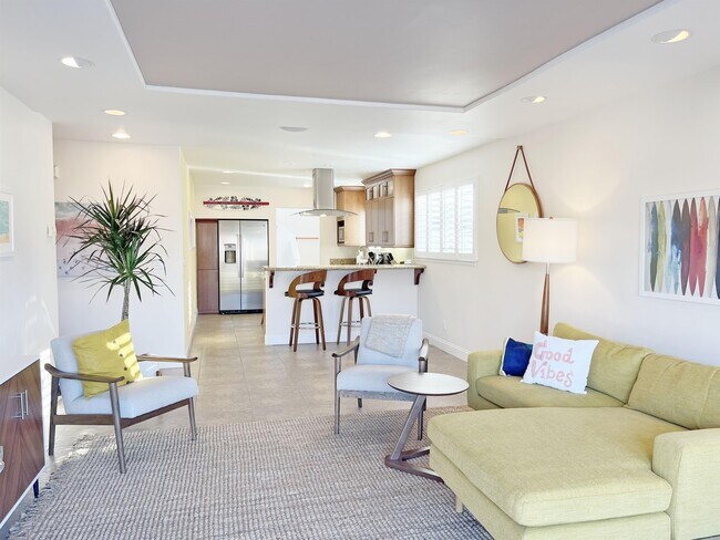 Photo - 2440 Greenwood Ave