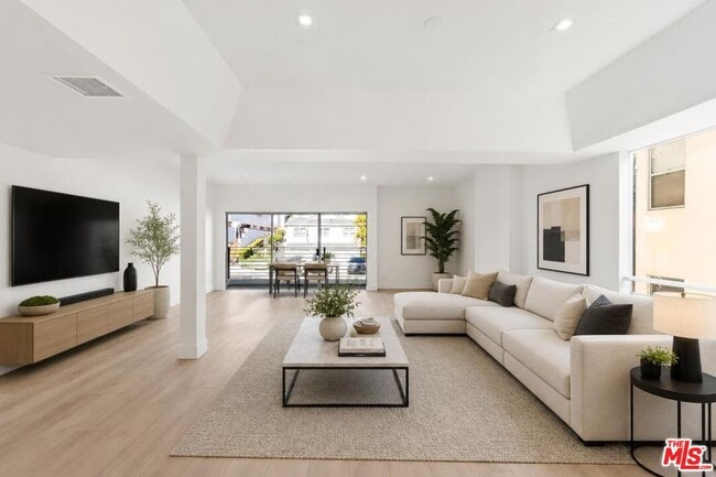 Photo - 10630 Wilkins Ave Unit 102