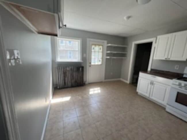 Photo - 27 Somerset Ave