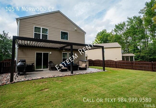 Photo - 105 Norwood Ct S