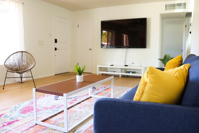 Photo - 3807 E Weldon Ave