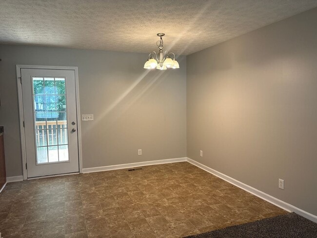 Photo - 479 Indian Springs Cir