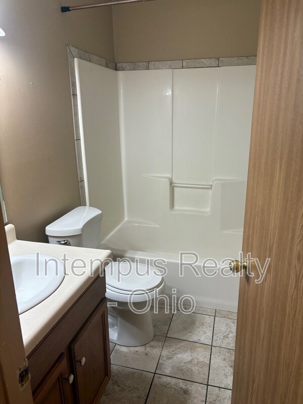 Photo - 3840 Mercedes Pl Unit 4