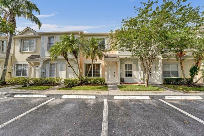 Photo - 43 Simonton Cir