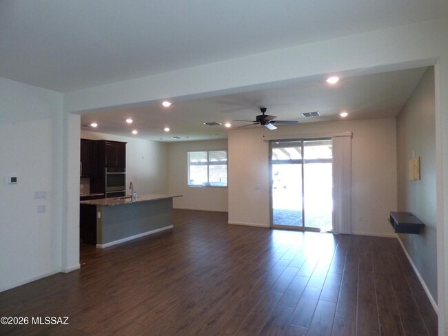 12850 E Quail Wash Canyon Ln