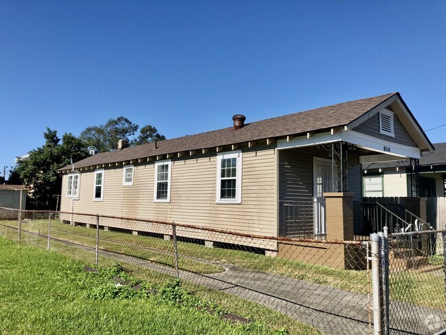 Building Photo - 814 Fried St Rental