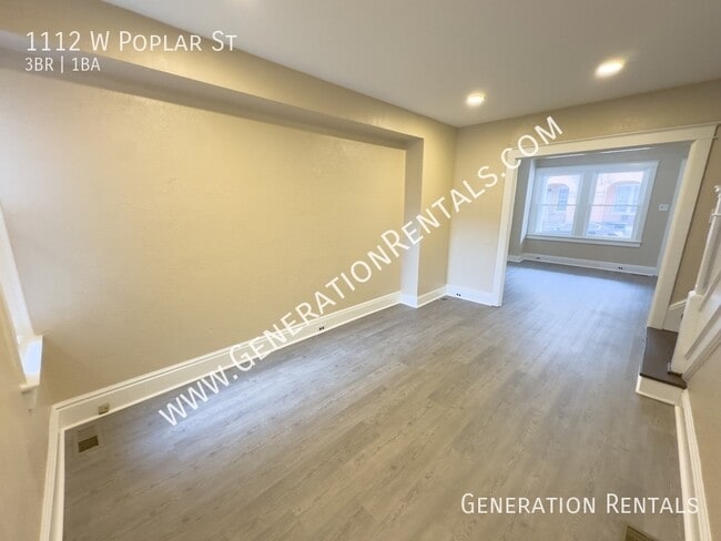 Photo - 1112 W Poplar St