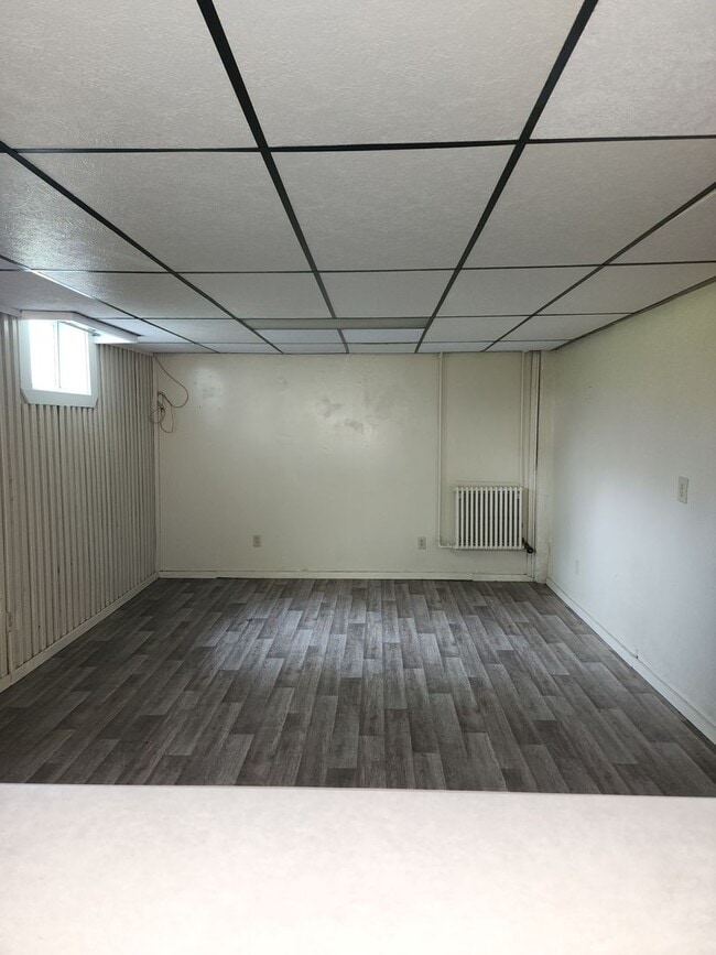 Photo - 304 S Wisconsin St Unidad Basement Apartment