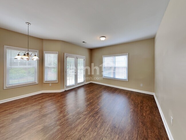 Photo - 169 Hunt Creek Dr