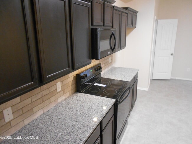 Photo - 7024 34th Pl